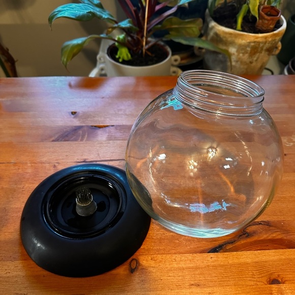 Vintage P. M. Inc. Lewis P Weil Flower Frog Arrangement Glass Globe - Picture 5 of 9